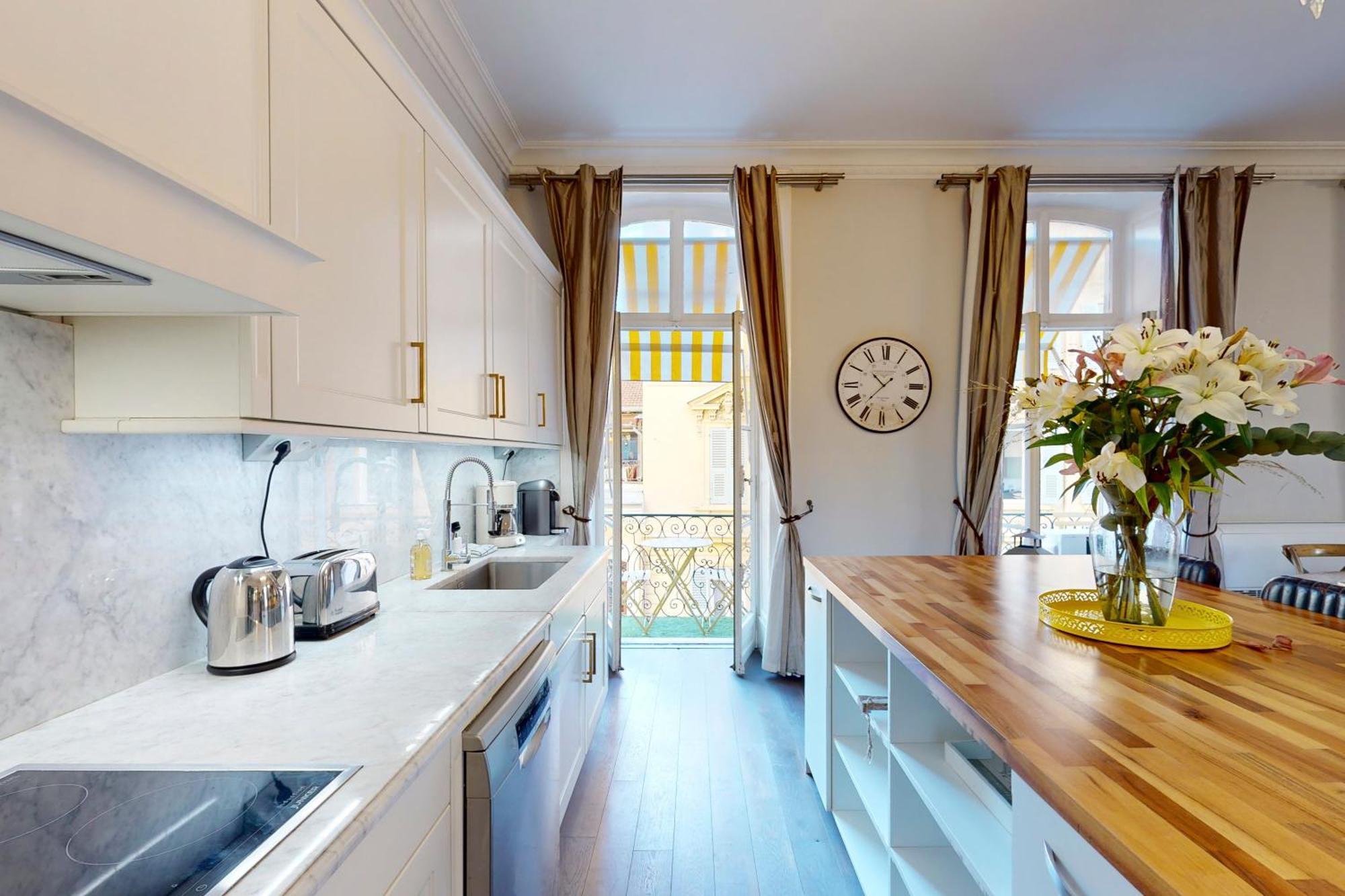 Silver Suite Five Stars Holiday House Nice Buitenkant foto
